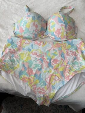 Victoria's Secret Padded  / High Waist Swimsuit Bikini Set XL